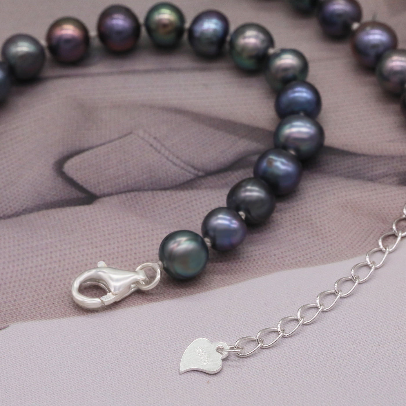 Elegant Handmade Freshwater Pearl Necklace in 925 Silvery - Perfect for Parties, Holidays & Gifts | Ideal for Women's Day, Mother's Day, Girlfriends & Friends