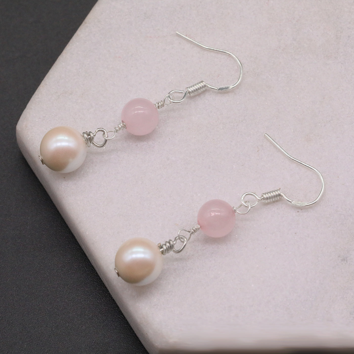Elegant Fresh Water Pearl earrings, ideal for Christmas, Valentine's Day and Thanksgiving gifts, perfect for everyday, wedding and birthday parties