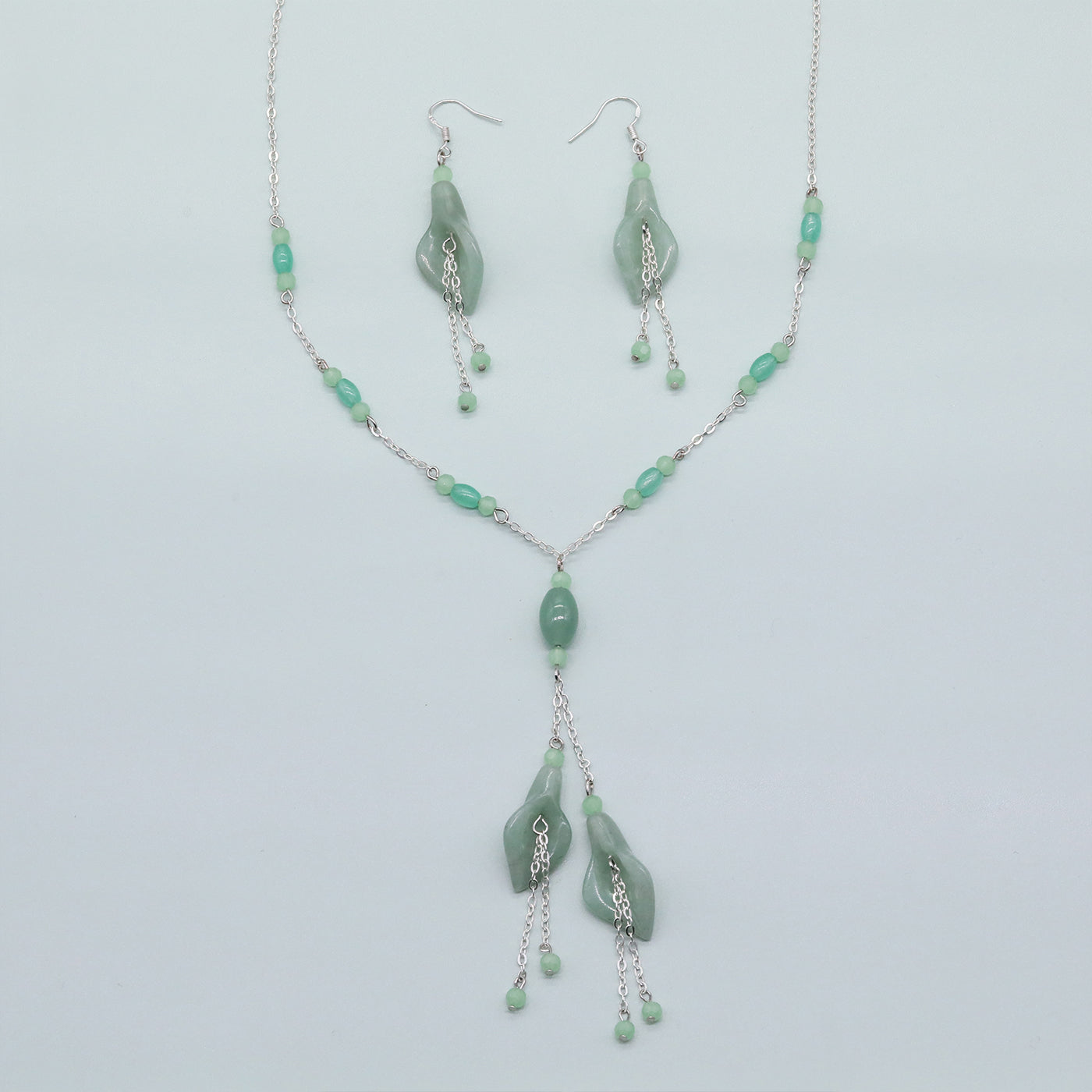Handcrafted green trumpet shape stone Necklace Earrings Jewelry set Boho style Stone jewelry set Gift suitable for wedding party Holiday photo shoot Party Halloween Christmas Valentine's Day