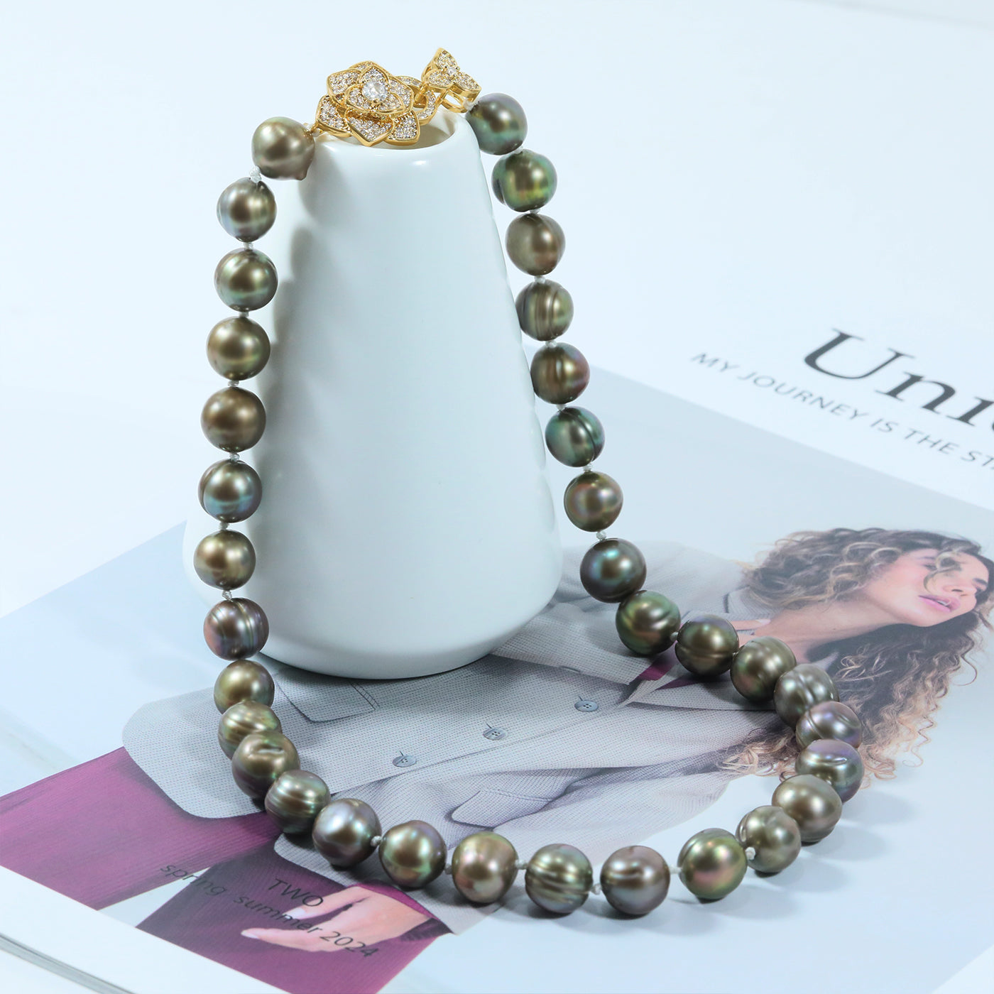 Authentic 10-11mm Brown Freshwater Pearl necklace 100% handmade 17.7inch long round freshwater Pearl necklace with diamond set gold flower buckle elegant Christmas, Valentine's Day gift