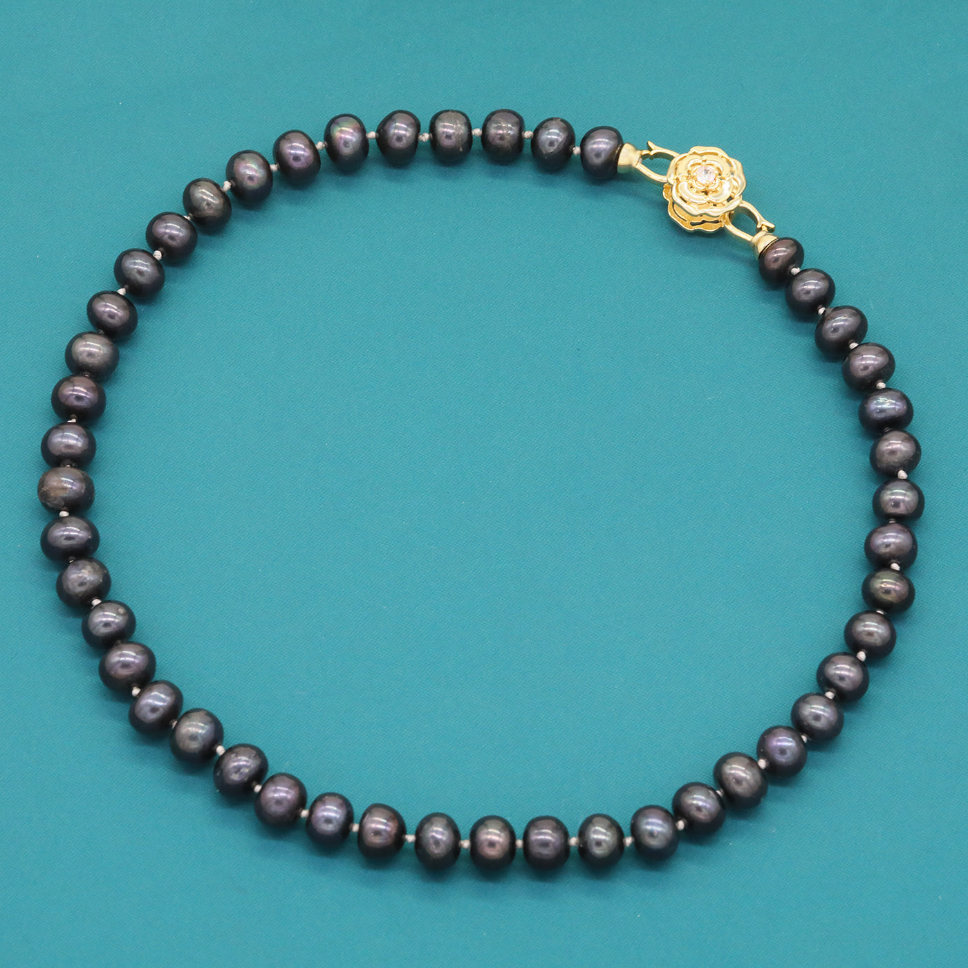 10mm Black Freshwater Pearl Necklace 100% handmade 17.7inch long Freshwater Pearl necklace with gold flower buckle, suitable for everyday, wedding parties and festive wear【XL-2502Black-01G】