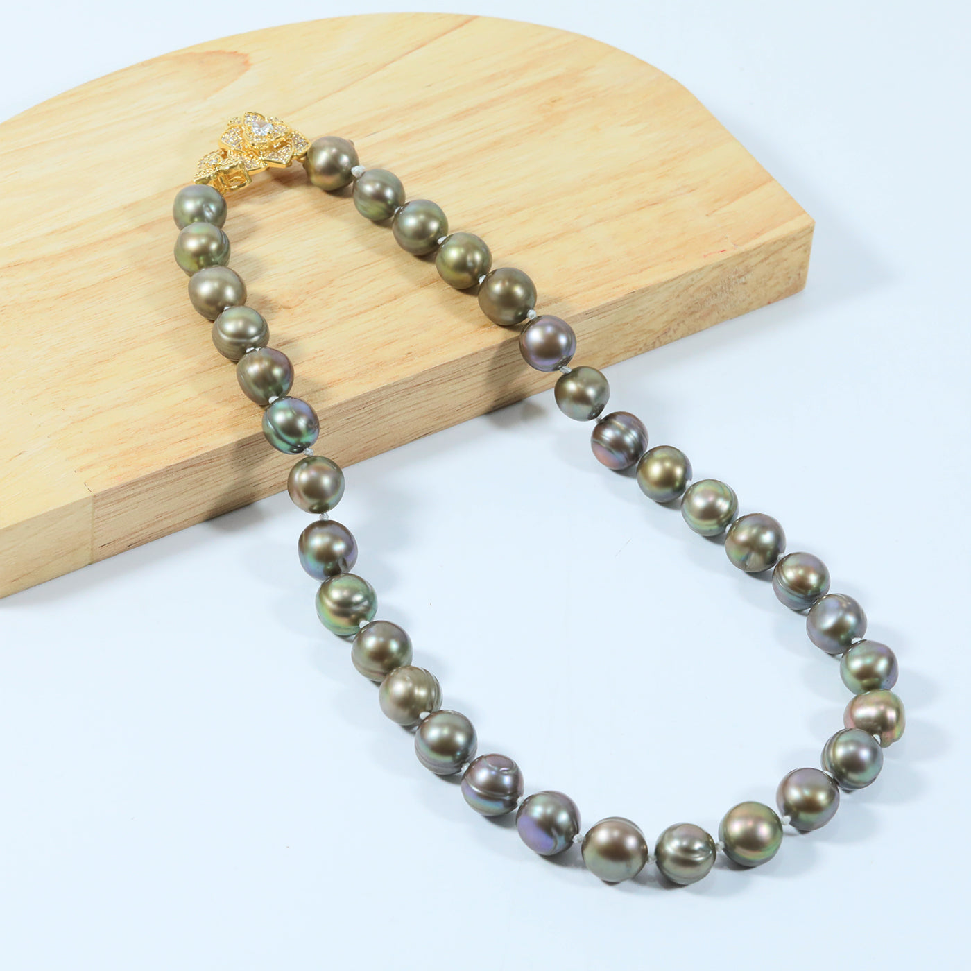 Authentic 10-11mm Brown Freshwater Pearl necklace 100% handmade 17.7inch long round freshwater Pearl necklace with diamond set gold flower buckle elegant Christmas, Valentine's Day gift