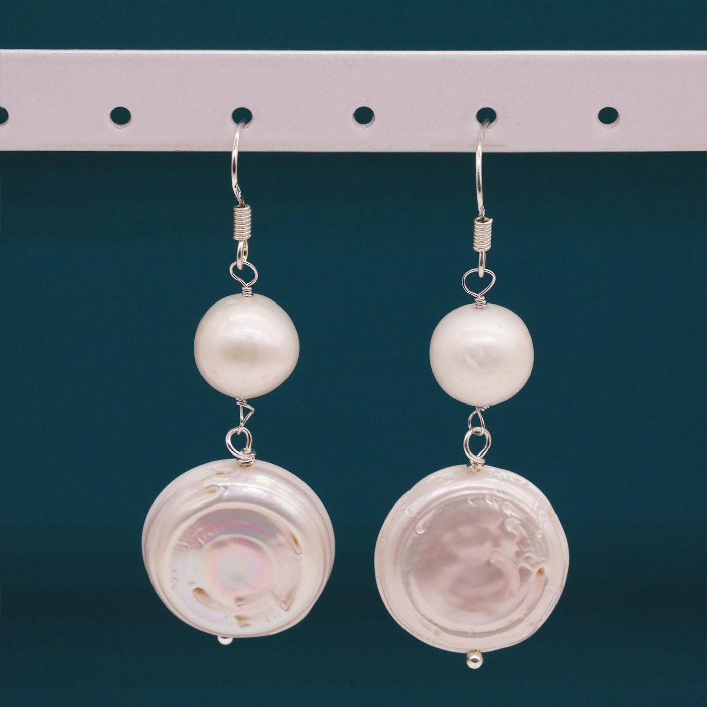 Baroque Fresh Water Pearl Earrings 18mm Fresh Water Pearl sparkling French earrings for everyday wear, festive occasions, anniversaries, birthdays, Christmas gifts, Valentine's Day gifts, random gift box style【EH-2501White-01】