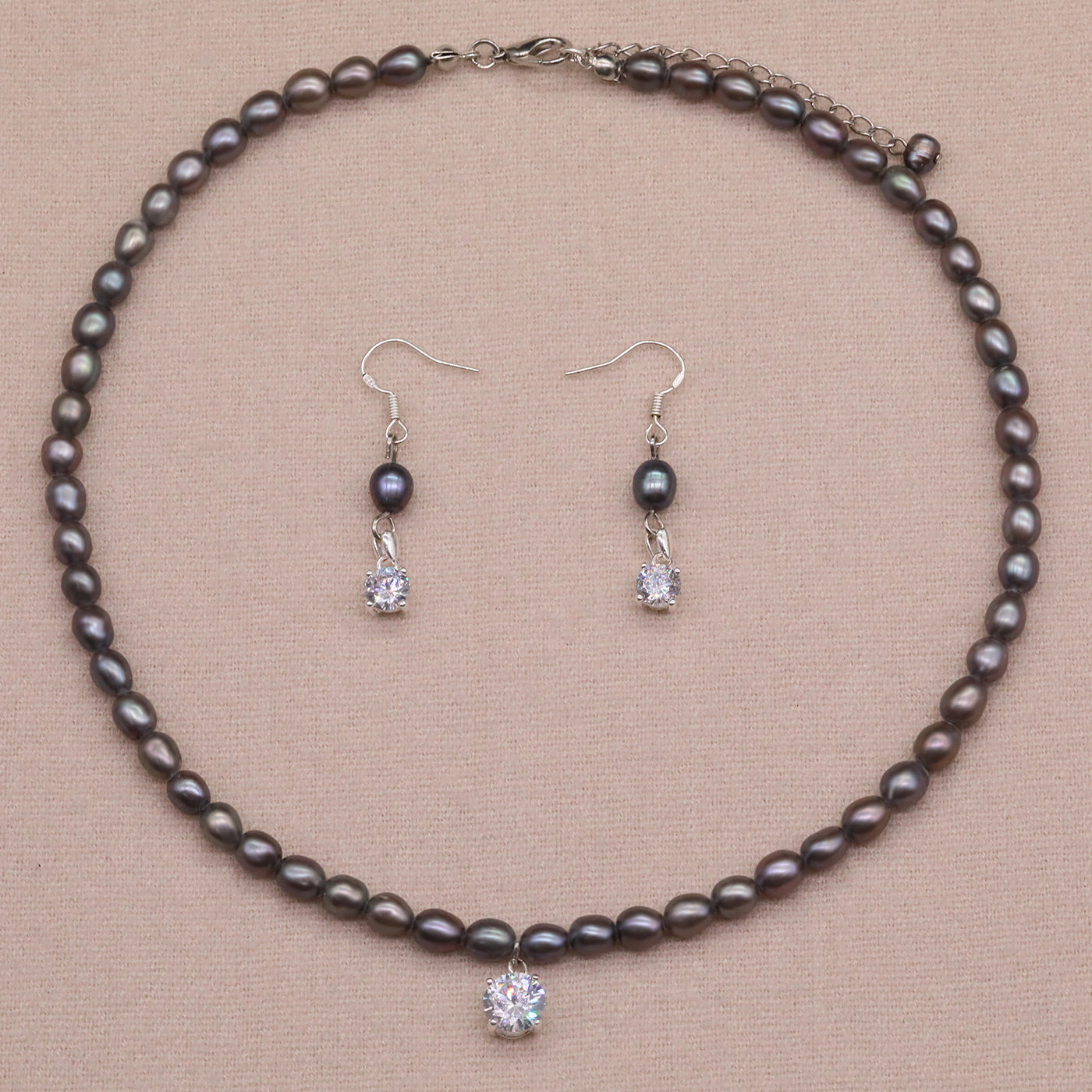 Exquisite Fresh Water Pearl with Zircon Necklace Earrings Bracelet Anklet Four piece Set Luxurious Elegant Zircon Fresh Water Pearl set ideal for Christmas, Valentine's Day and Thanksgiving gifts, suitable for everyday, wedding and birthday
