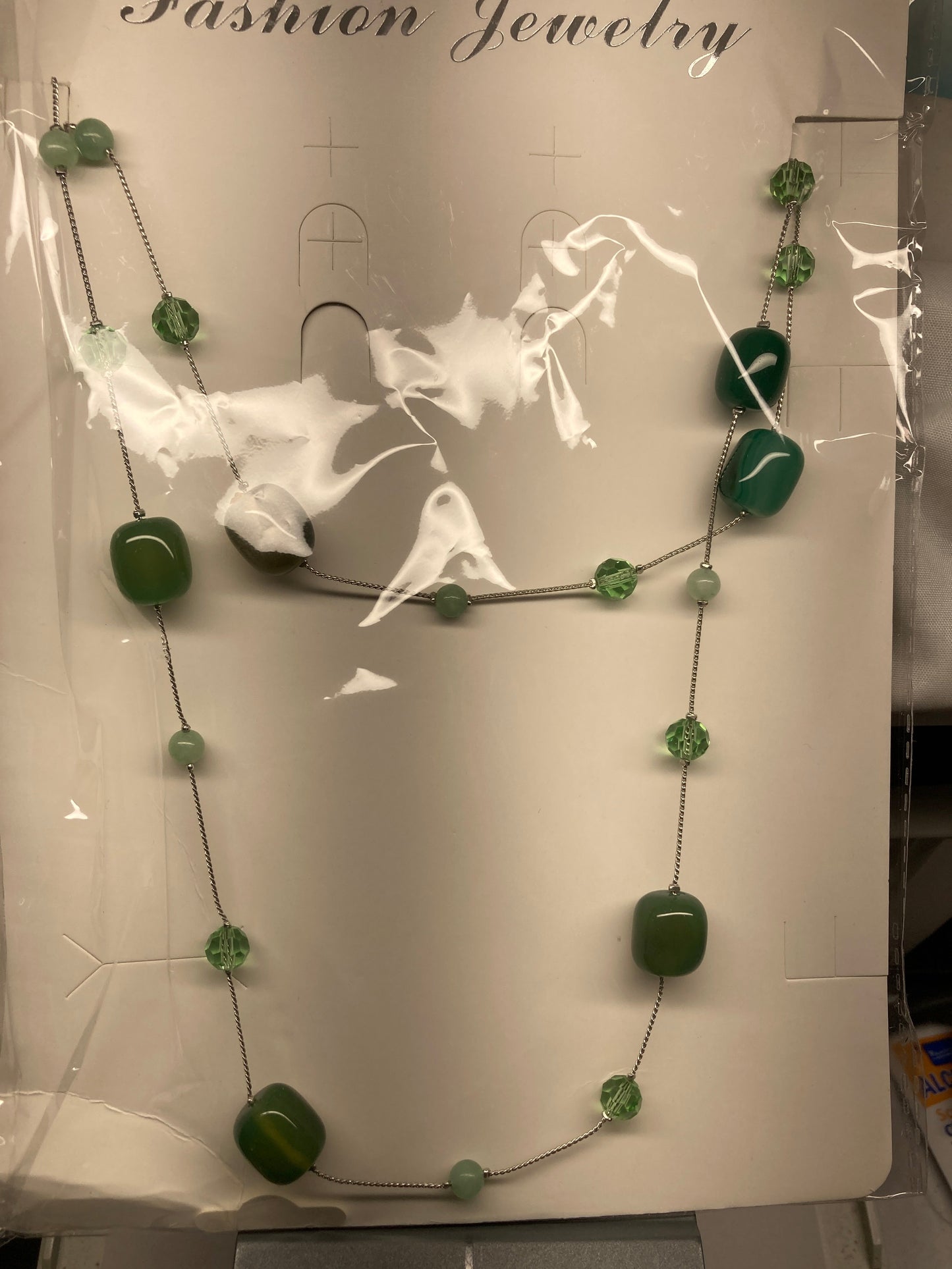 XL-2411GREEN-001 70 CM GREEEN STONE NECKLACE
