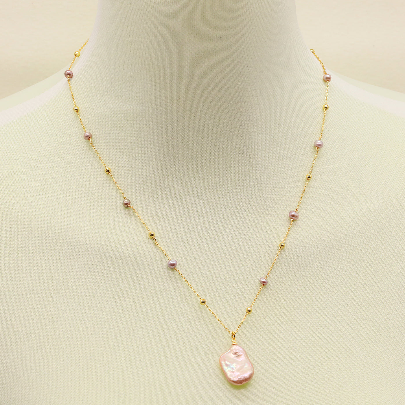 1 stylish and exquisite geometric Baroque freshwater pearl pendant necklace, women's freshwater pearl pendant necklace, Valentine's Day gift for girlfriends, banquet and wedding accessories【XL-2502Golden-02】