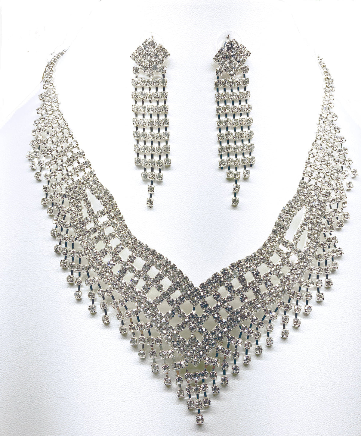 Rhinestone v neck with waterfall rhinestone earrings
