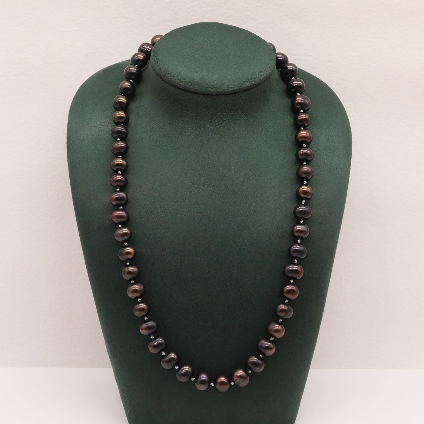 Exquisite 100% handmade Fresh Water Pearl Necklace 8-9mm black brown fresh water pearl with delicate buttons, unique Valentine's Day gift, with gift box, suitable for everyday, party fresh water pearl necklace for men and women[XL-2501Golden-03]