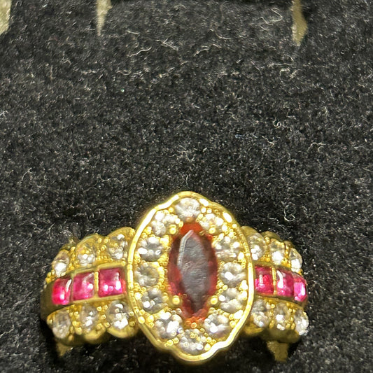 Wholesale Women's Fashion Rings - Oval Red Halo