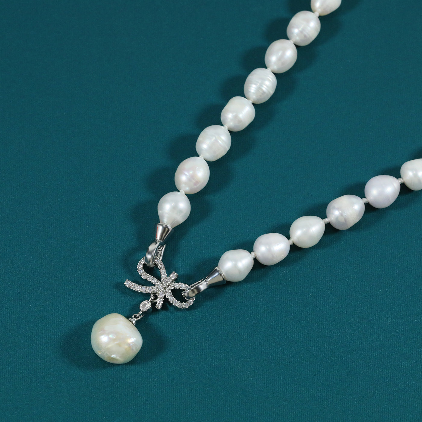 Unique natural white Fresh Water Pearl Necklace with  Pearl pendant, 8-9 mm real fresh water pearl with bow buckle, attached gift box - perfect for giving her/his gift, everyday everything with fresh water pearl jewelry[XL-2501White-03]