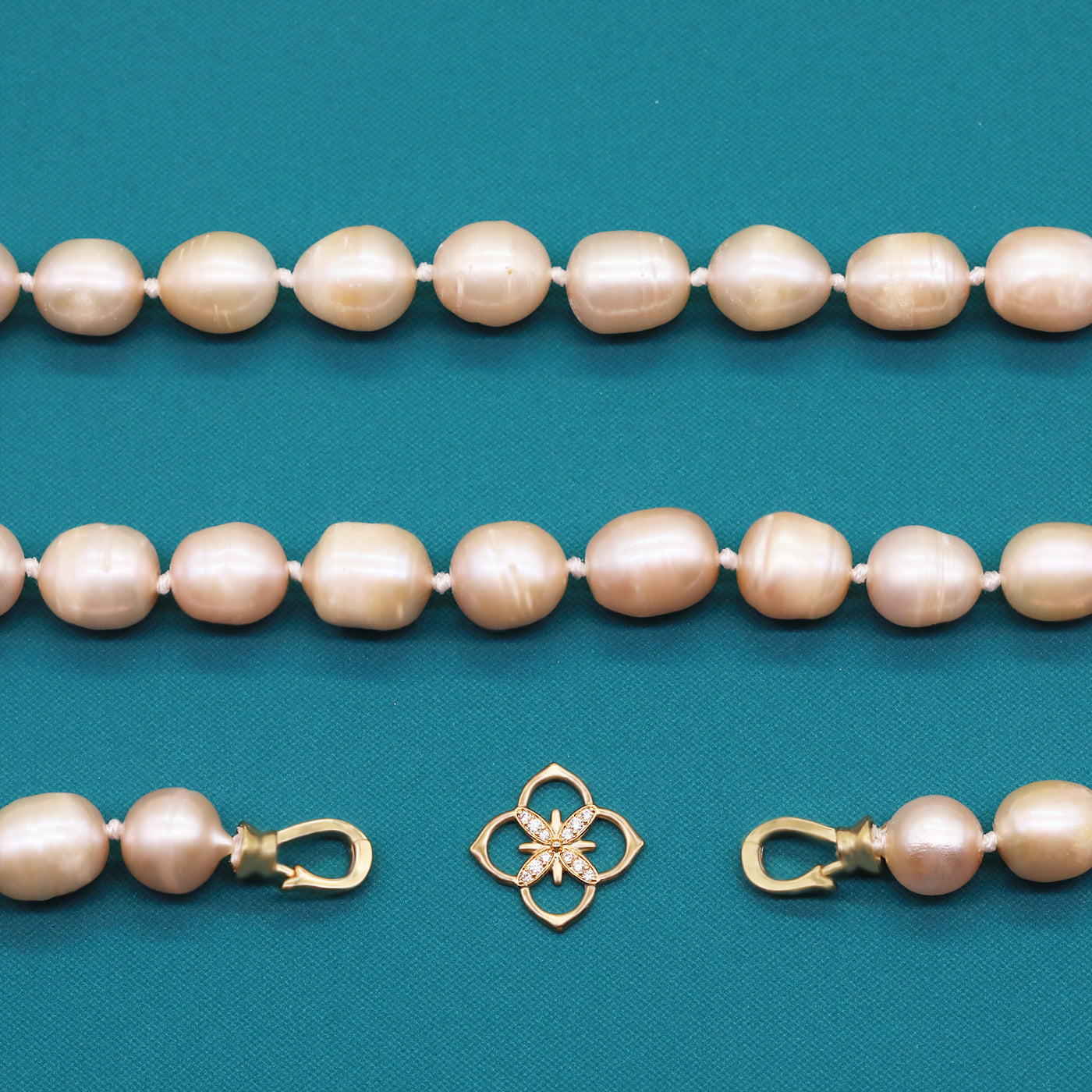 A beautiful 100% handmade, freshwater pearl necklace with golden flower buckle, 10mm, perfect for bridal jewelry, Mother's Day, birthday gifts, parties, giving the perfect ideal gift choice