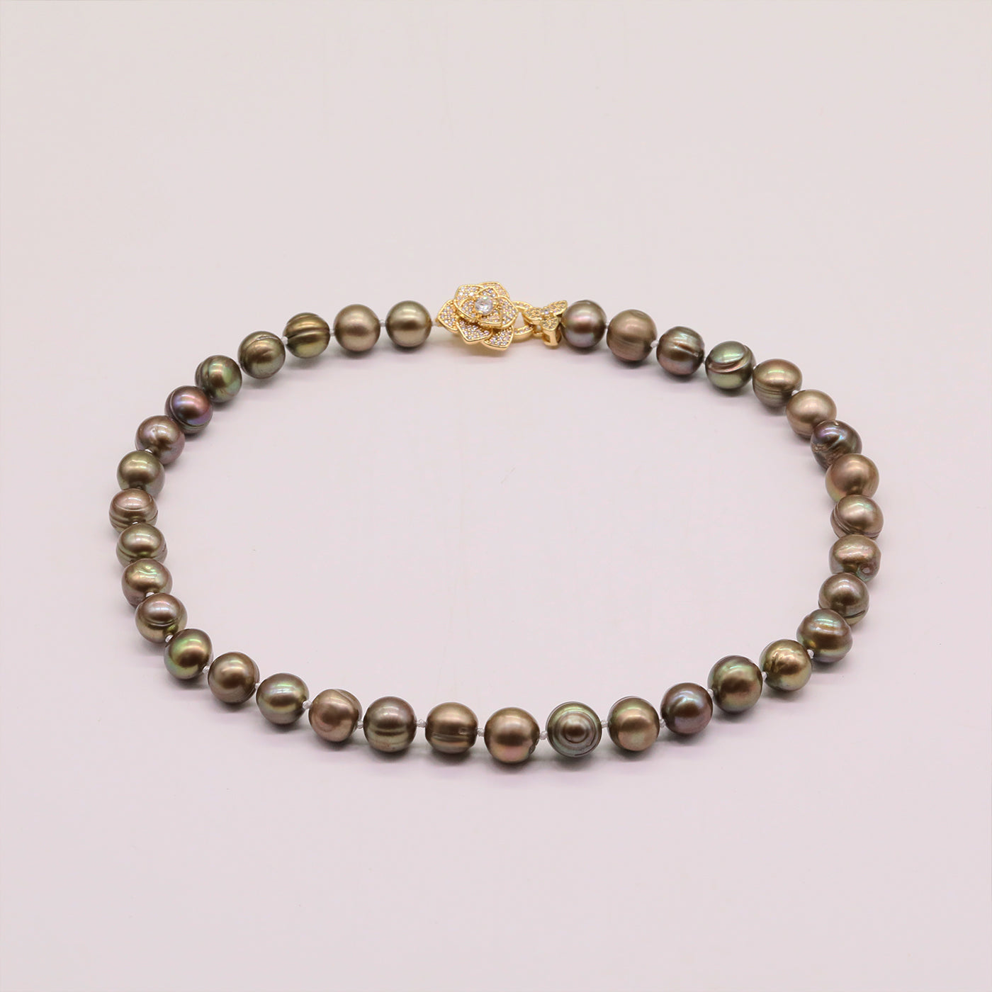 Elegant 10-11mm brown Freshwater Pearl Necklace Handmade 17.7inch long Freshwater Pearl necklace with flower buckle Elegant Christmas, Valentine's Day gift, suitable for everyday, party wear for men and women [XL-2412golden-02]