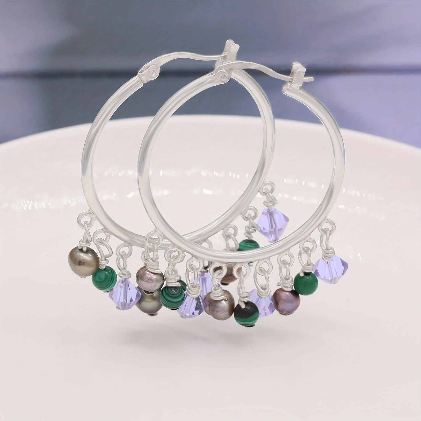 A pair of hoop earrings Boho style fresh water pearl and stone earrings in a lovely tassel style design, perfect for birthdays, anniversaries, Valentine's Day gifts, with gift box[EH-2501Colour-01]