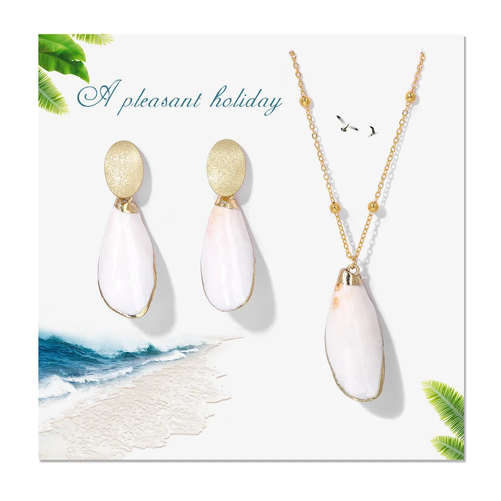 Boho Ocean Theme Jewelry Set – Natural Seashell Pendant Necklace and Earrings