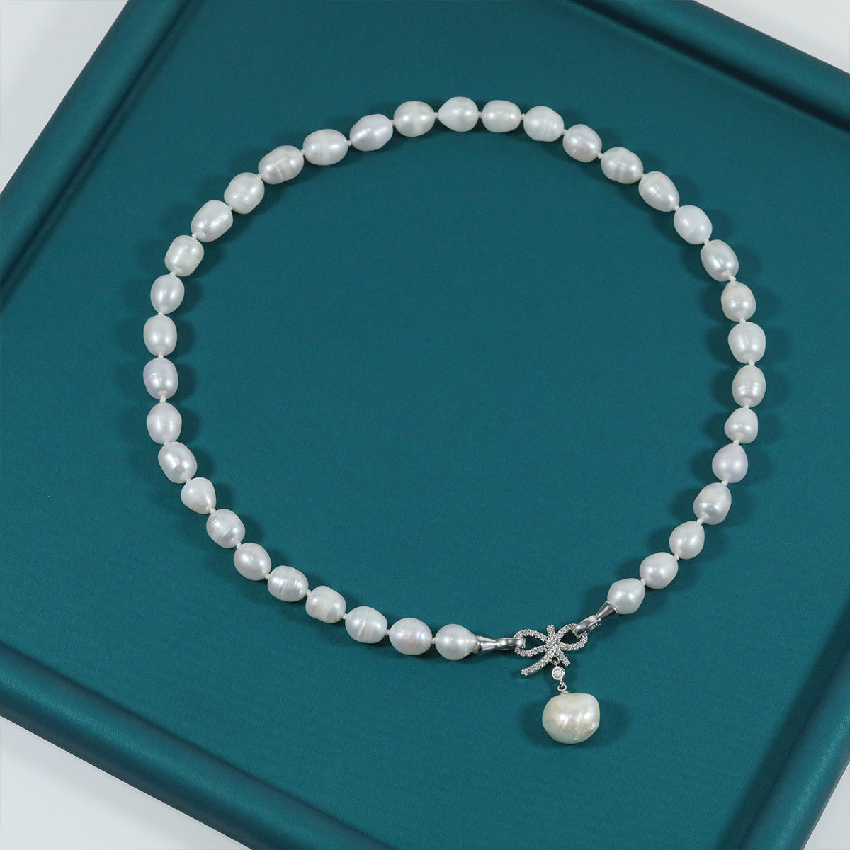 Unique natural white Fresh Water Pearl Necklace with  Pearl pendant, 8-9 mm real fresh water pearl with bow buckle, attached gift box - perfect for giving her/his gift, everyday everything with fresh water pearl jewelry[XL-2501White-03]