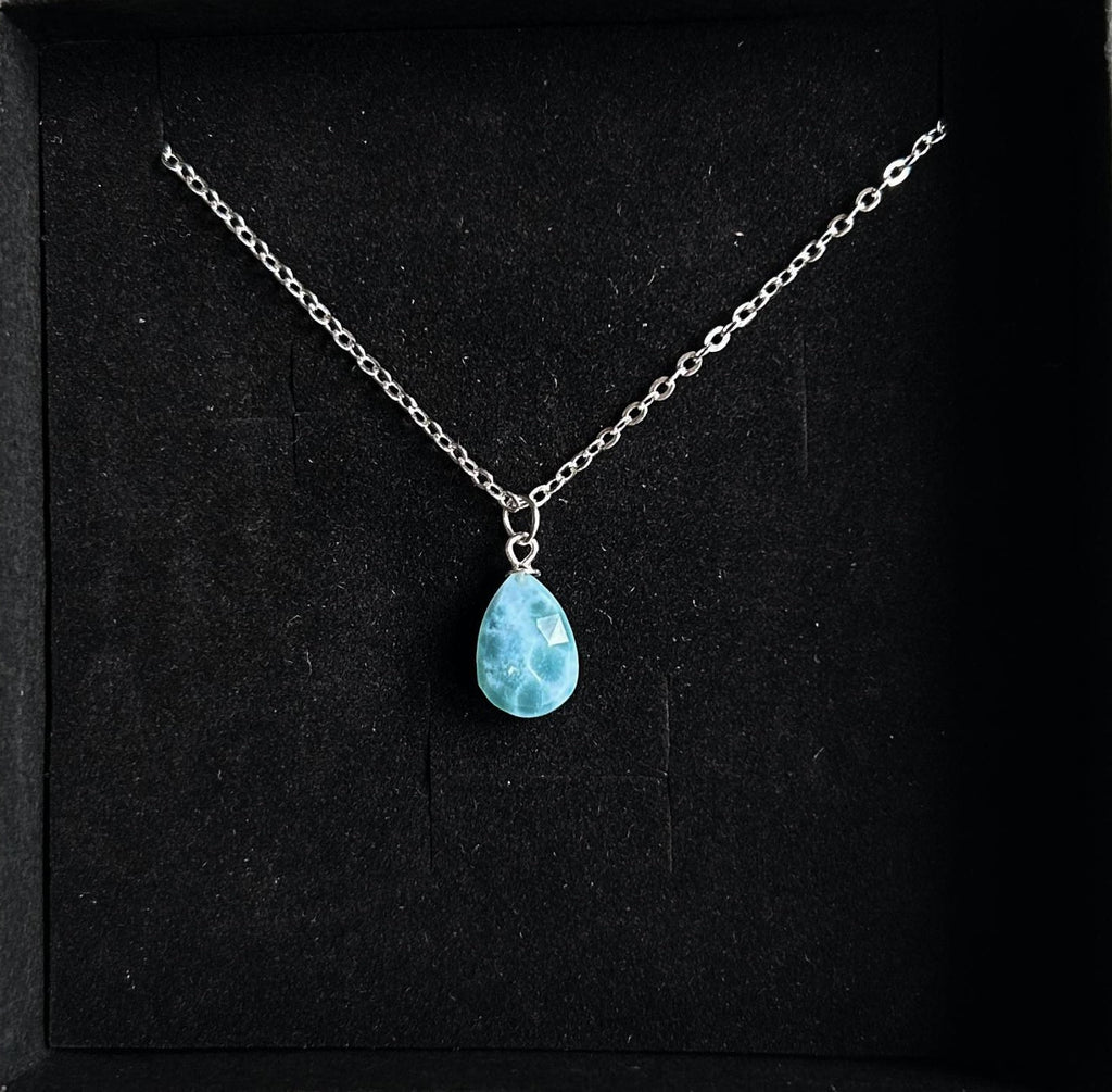 AAAA Dominican Larimar tear drop stone pendant on 18 inch sterling silver chain