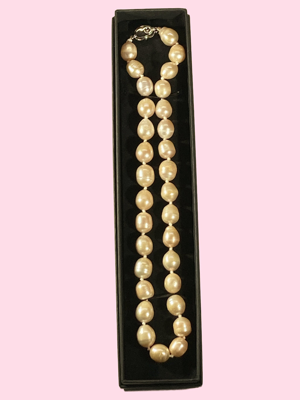 XL-2411PINK-001  Freshwater Pearl Necklace 10MM Elegant 16.5-inch Pink- Handcrafted