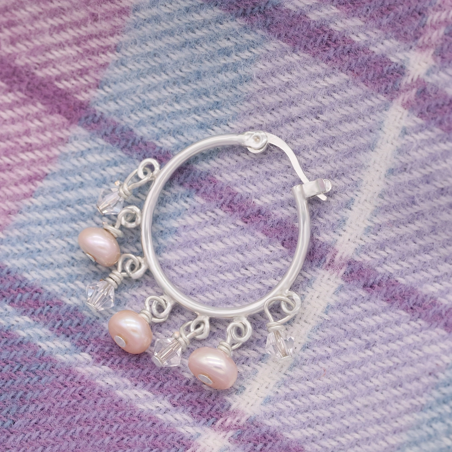 Elegant looped fringe freshwater Pearl earrings Natural White pendant Pearl design Bohemian chic earrings for everyday wear/parties, unique Valentine's Day gifts[EH-2501Pink-01]
