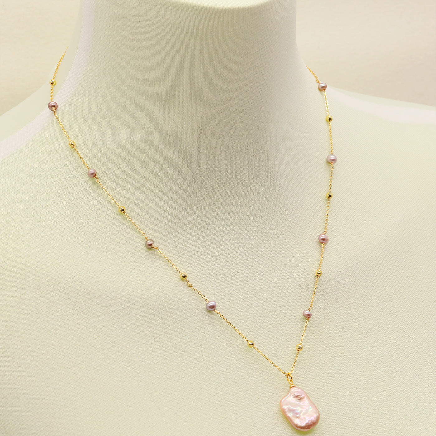 1 stylish and exquisite geometric Baroque freshwater pearl pendant necklace, women's freshwater pearl pendant necklace, Valentine's Day gift for girlfriends, banquet and wedding accessories【XL-2502Golden-02】