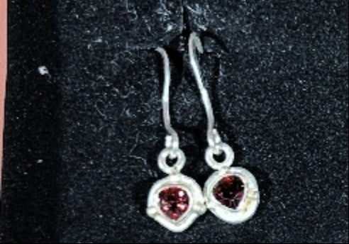 925 ruby heart earring