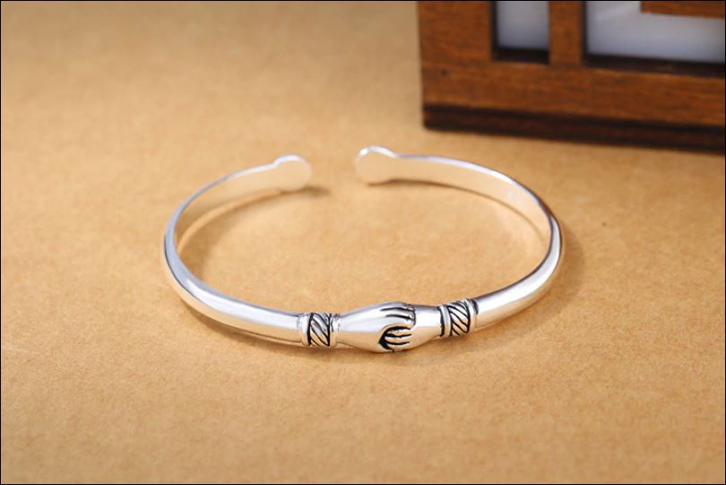 Sterling silver "Mariage,faith,frendiship" clasping hands Bracelet
