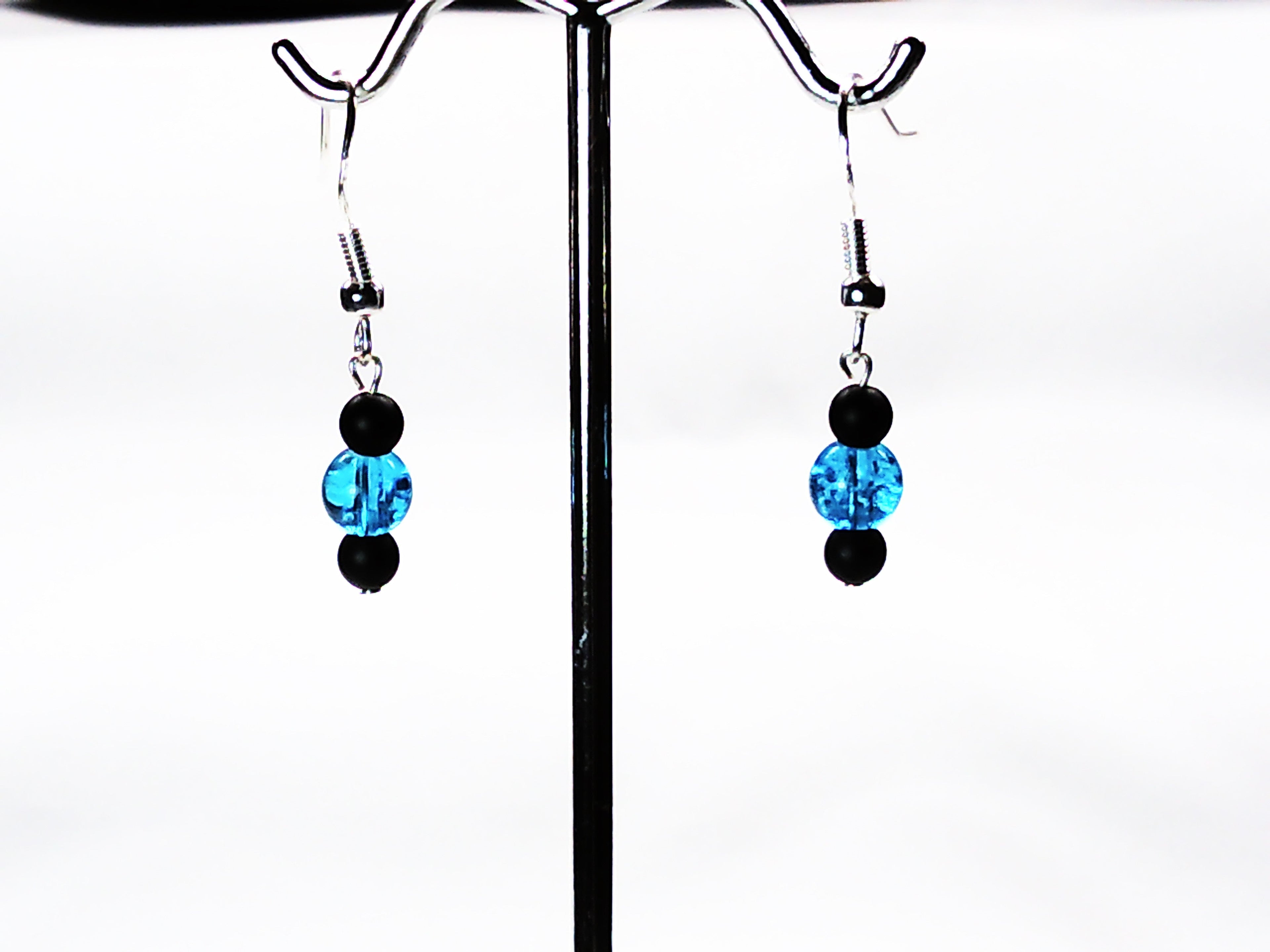 Matt Onyx-crackle glass earrings USA