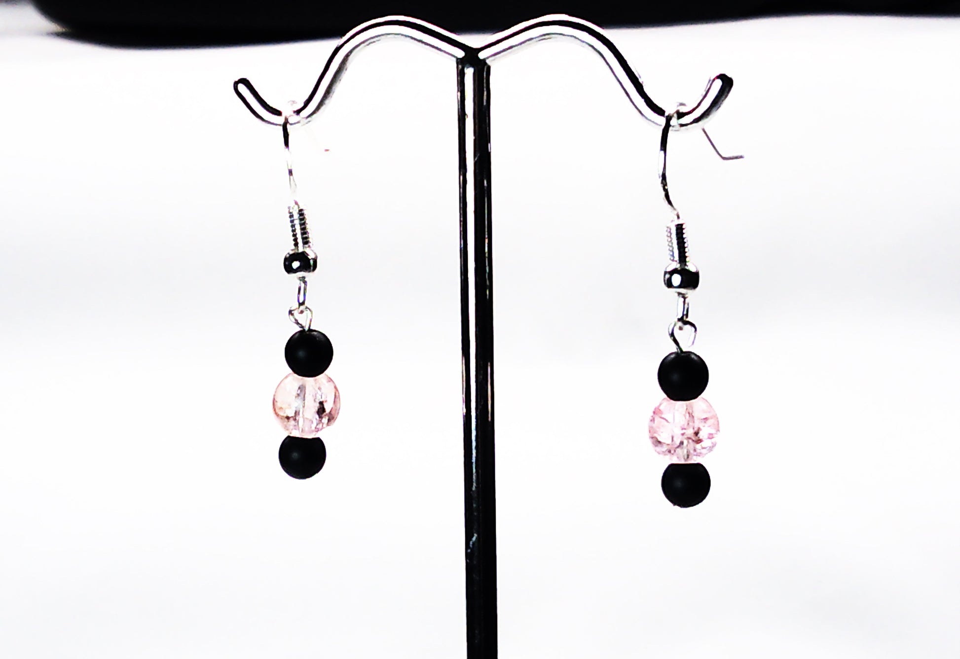 Matt Onyx-crackle glass earrings USA