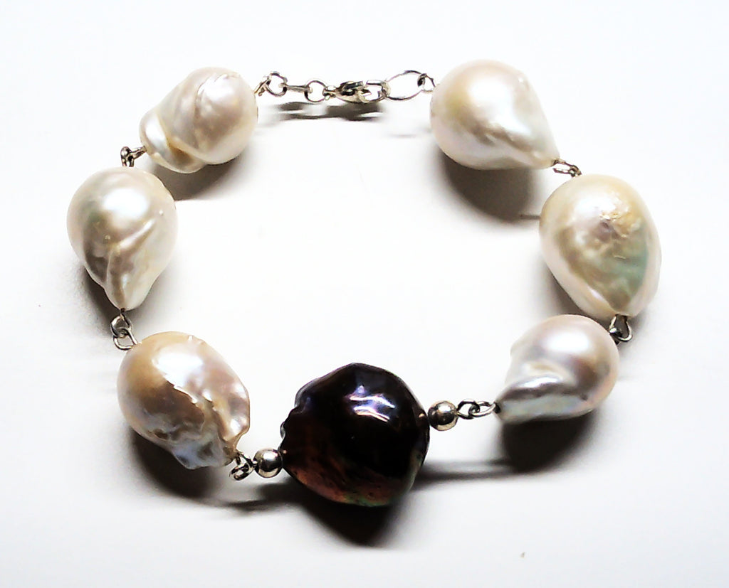 Baroque pearl bracelet .925 sterling silver