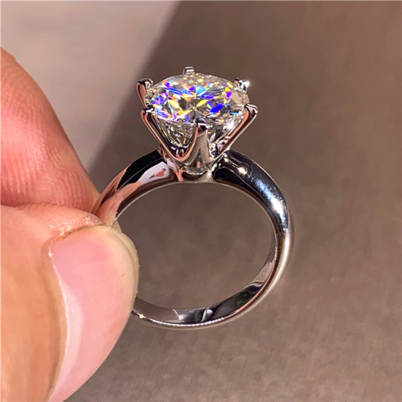 Hot selling ladies engagement ring 925 with moissanite certified stone