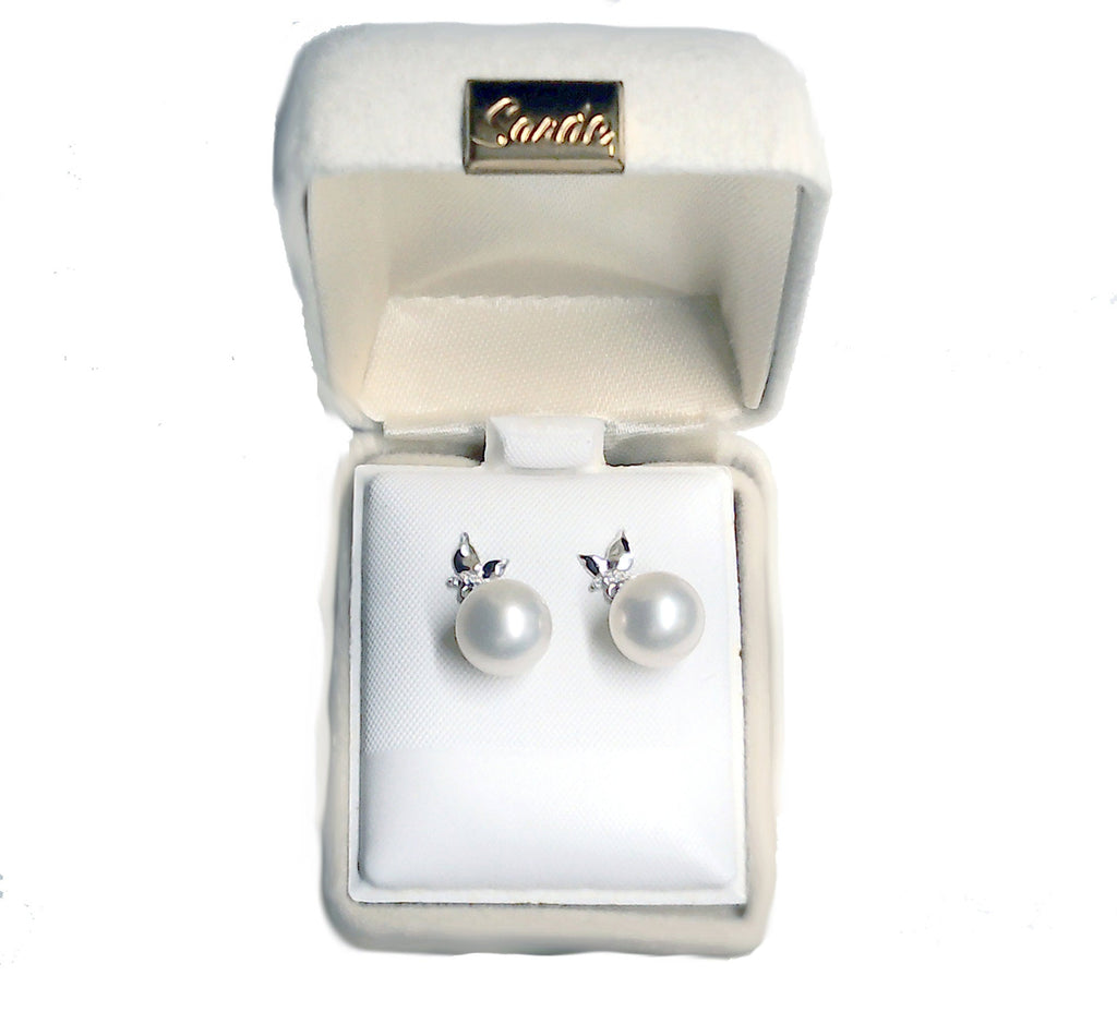 14K White Gold and diamond Pearl Earrings