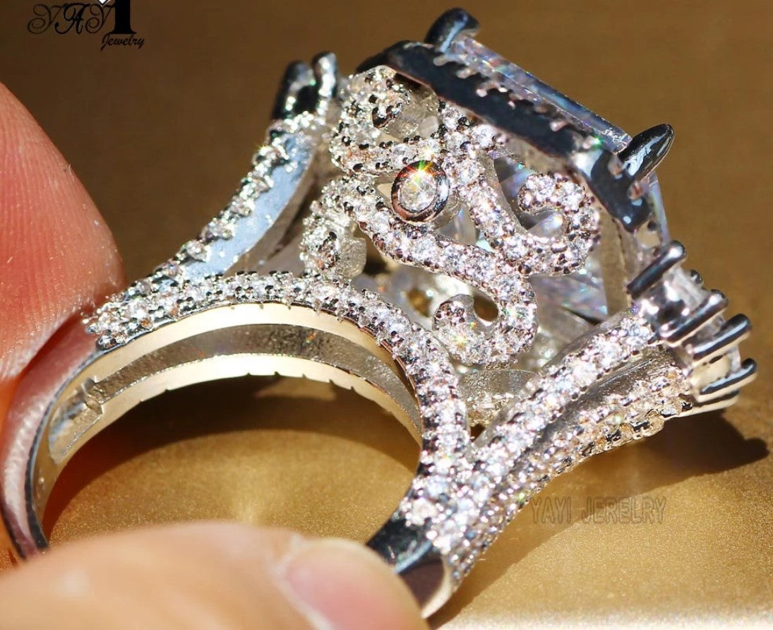 Huge 18×18mm Princess-Cut CZ Statement Ring – Stamped S925 Sterling Silver | Unise